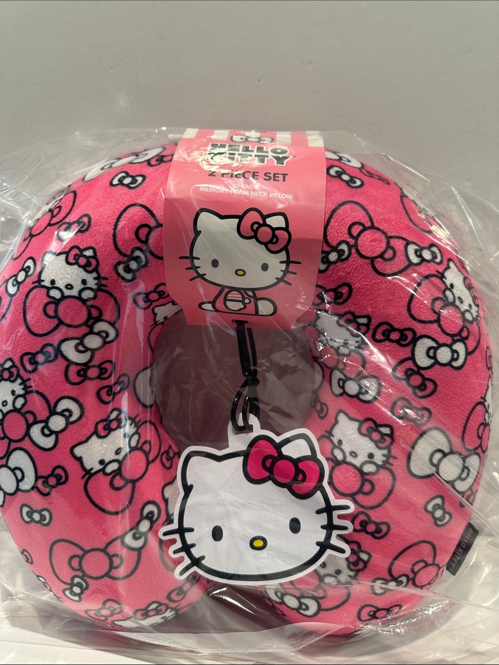 NWT Hello Kitty Memory Foam Two Piece Travel Pillow with ID Tag & Pillow.